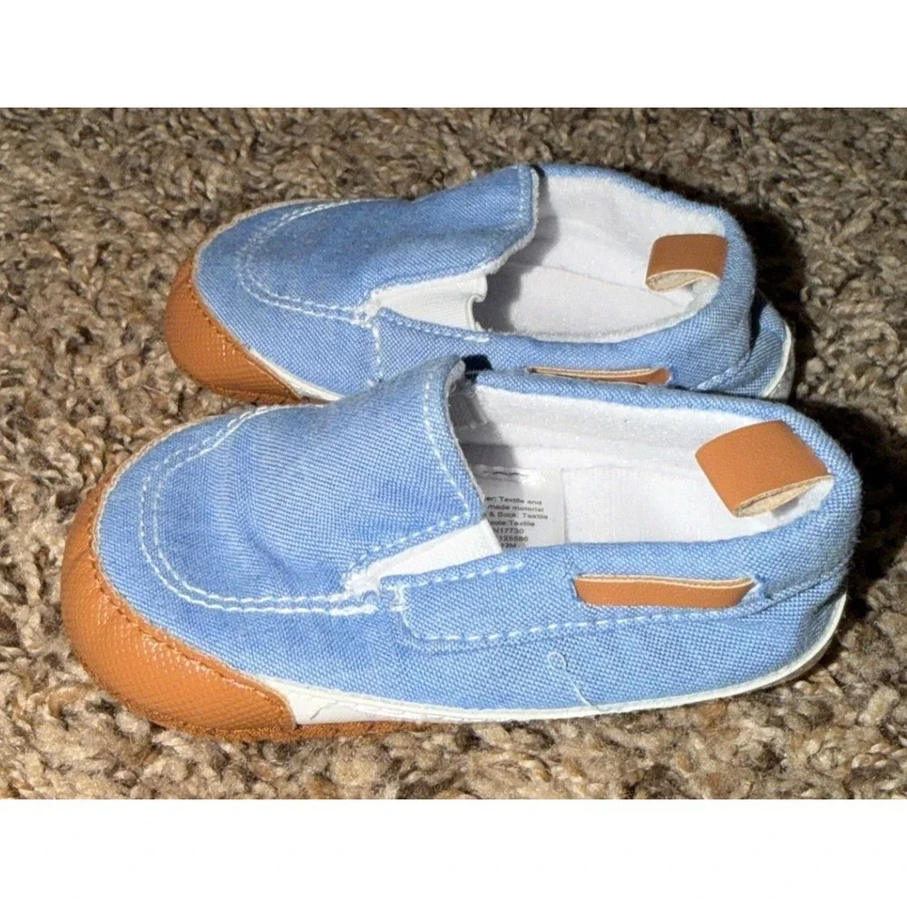 Target Baby Boy Light Blue Corduroy Soft Sole Slip On Dress Shoes  0-6 Months